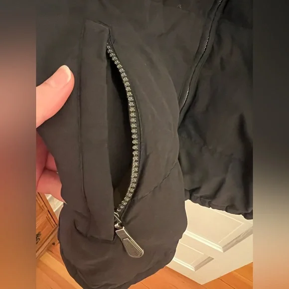 Eddie Bauer puffy jacket - Picture 4 of 9